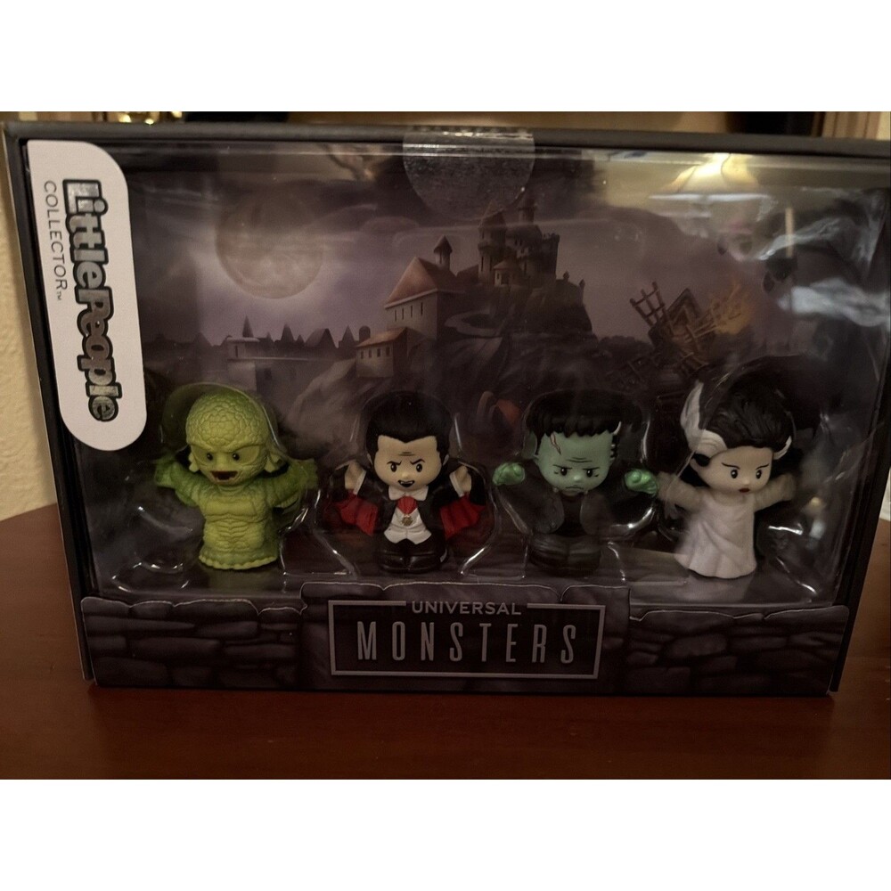 LITTLE PEOPLE UNIVERSAL MONSTERS FIGURES COLLECTOR SET CREATURE DRACULA BRIDE